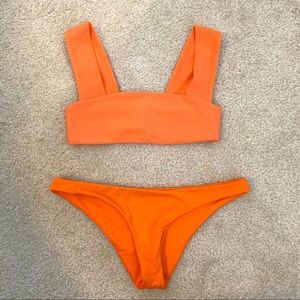 Frankies Bikinis Sofia Top & Harley? Bottoms